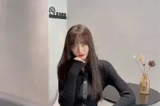 Lisa被曝出新瓜惨遭LV三公子虐弃后疯魔拉同伴下水当上位筹码