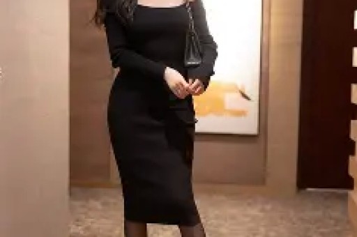 和前男友相爱18年没结婚如今48岁被对方撕上热搜人设崩塌后竟引全网心疼···