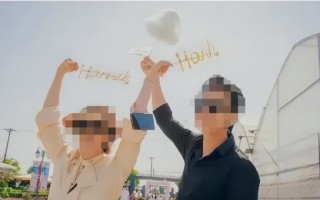 邓超被曝出轨19岁嫩模婚姻恐生变孙俪深夜发文感慨